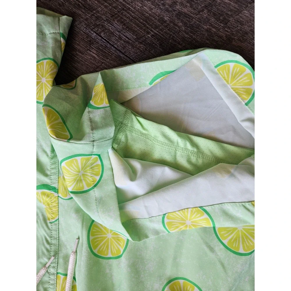 Wave zone mens size large swim trunks lemon fruit print with liner EUC